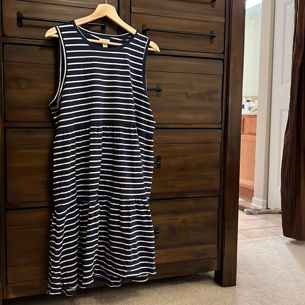 NWT J.Crew sleeveless tiered navy & ivory striped dress, size M